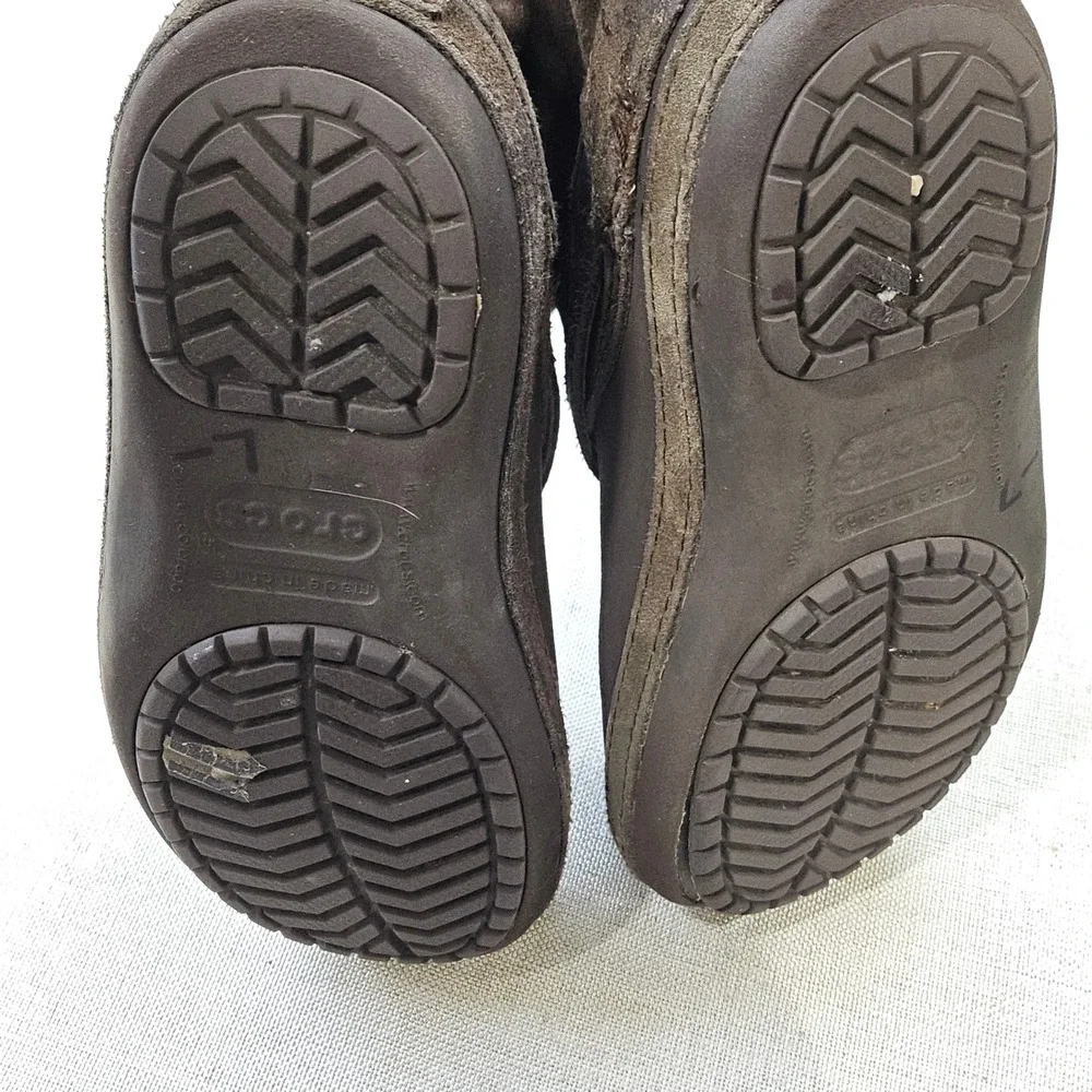 CROCS good used